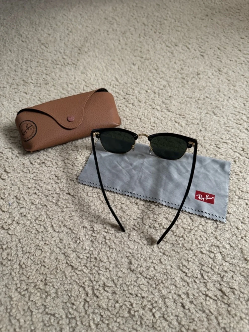 Ray-Ban Black and Gold Clubmaster Sunglasses with Brown Case - Picture 2 of 4